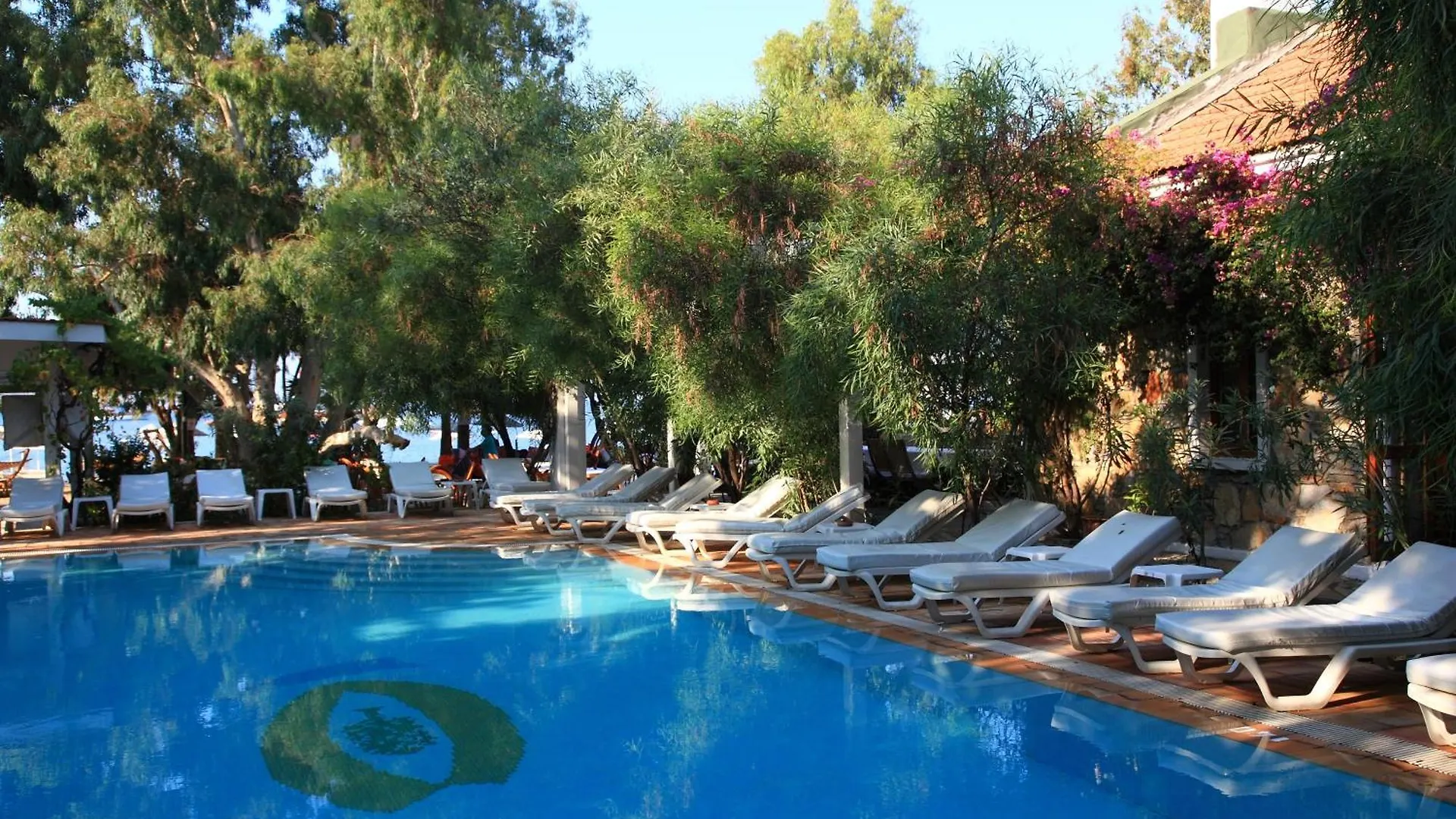 Okaliptus Otel Bitez 4*,  Turkey