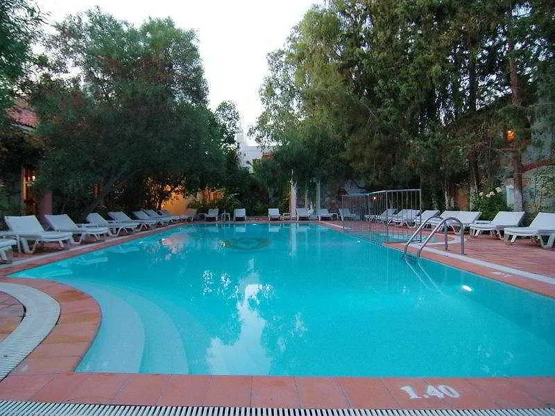 Okaliptus Otel Bitez